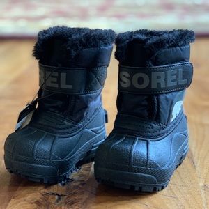 Sorel Toddler Snow Boats size 5